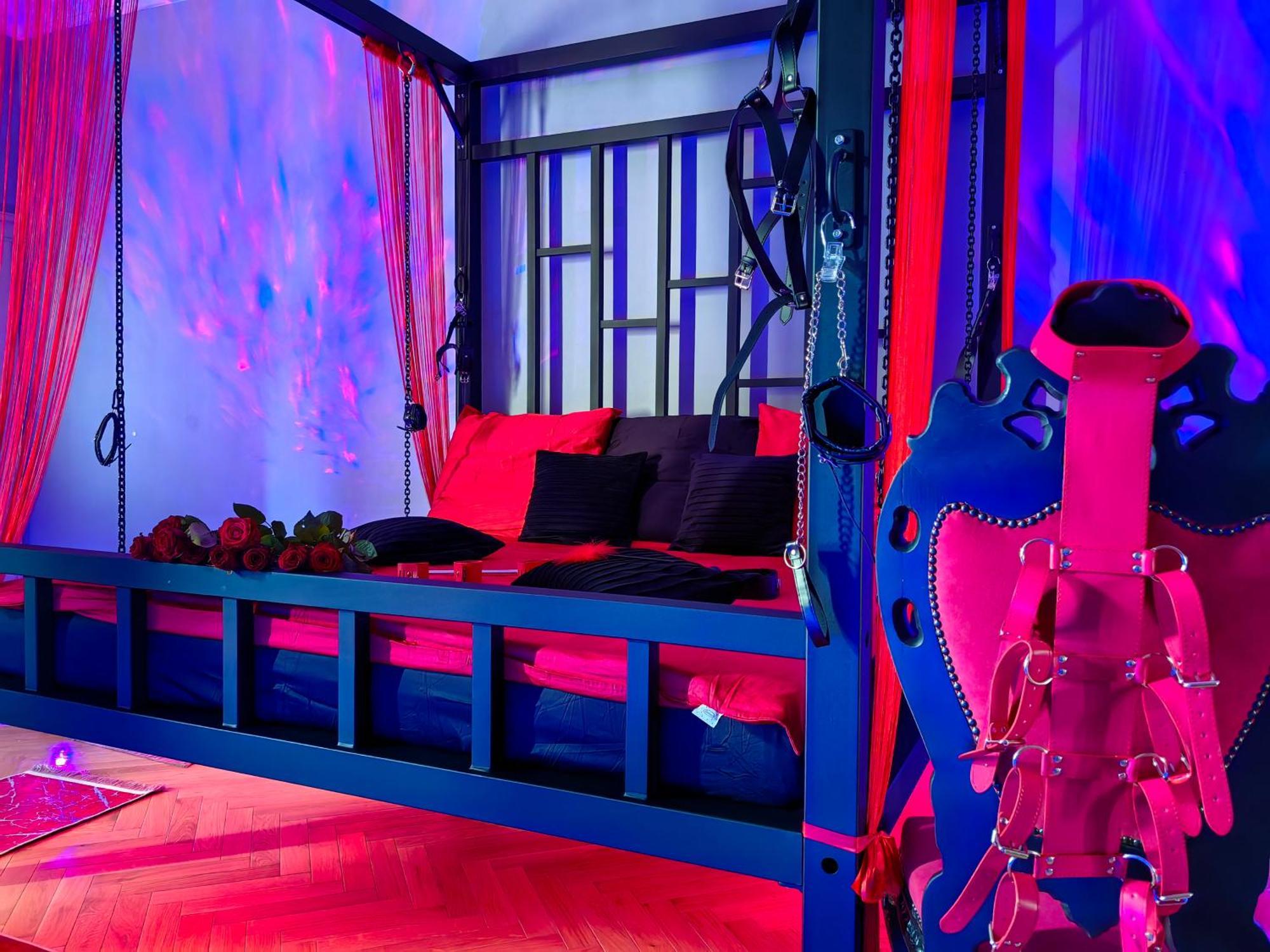 Apartment Exotic Detox Grey Manufaktura Vip Bdsm Swing