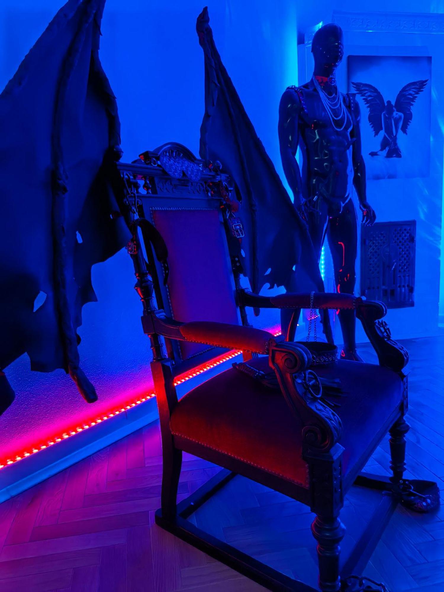 Exotic Detox Grey Manufaktura Vip Bdsm Swing Apartment *